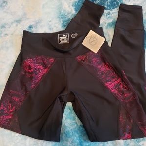 PUMA NWT Explosive Tight Dark Purple Nature Print